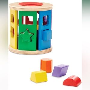 Melissa & Doug Match & Roll Shape Sorter